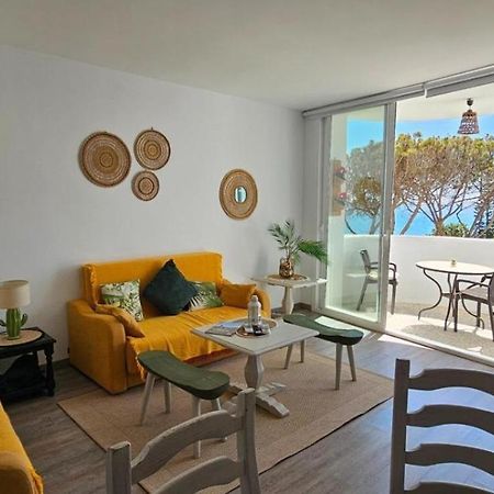 Beachfront Apartment In Calahonda MIJAS COSTA Zewnętrze zdjęcie